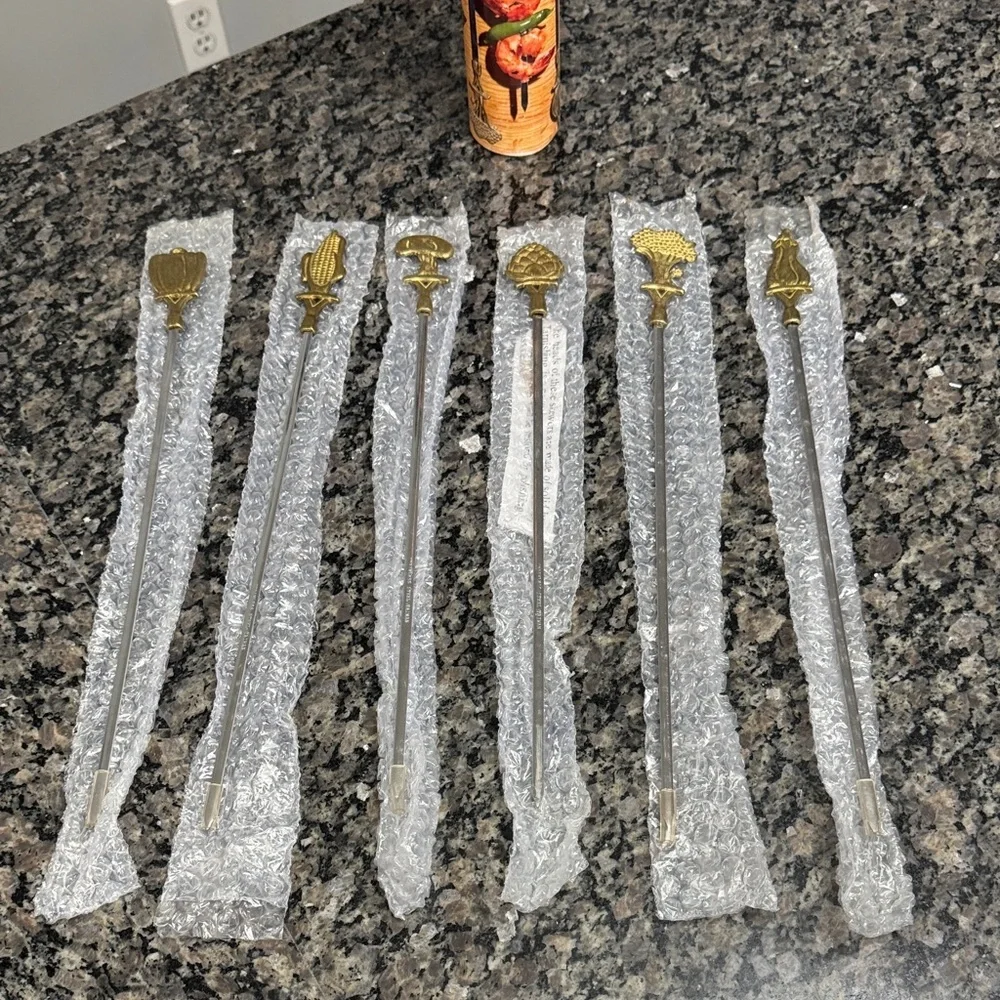 Williams Sonoma vintage brass skewer Set 6 in box NEW